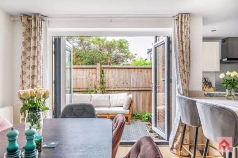 View Full Details for Sherborne Street, Cheltenham - EAID:deMelProperty, BID:de Mel Property