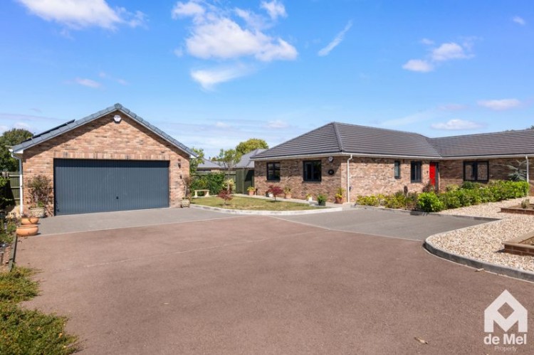 Images for Vizard Place, Ash Lane, Down Hatherley, GL2