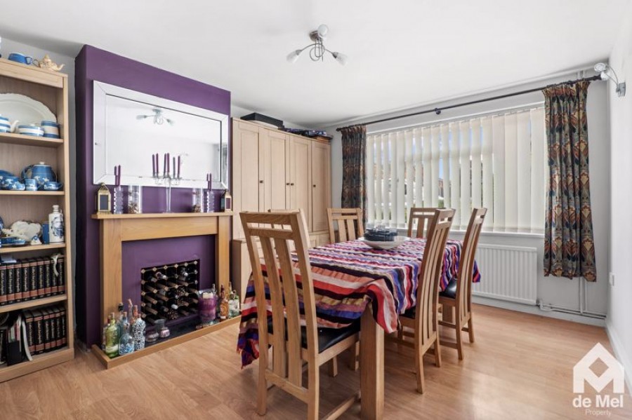 Images for 4 Grayston Close, Tewksbury