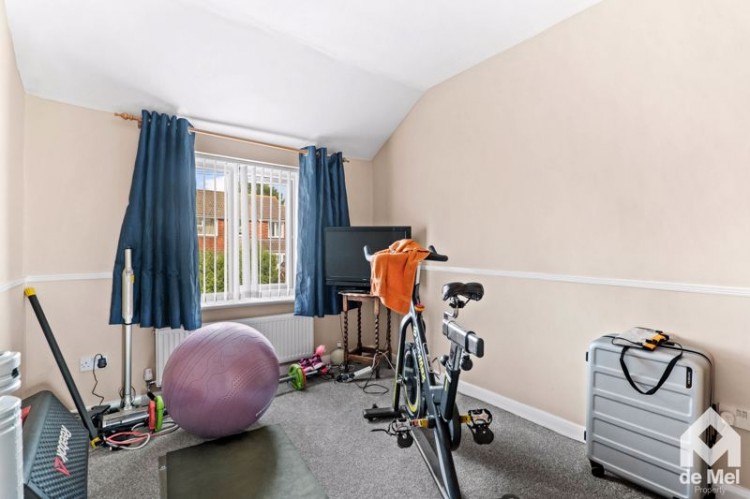 Images for 4 Grayston Close, Tewksbury