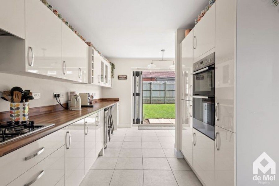 Images for Pastures Avenue, Bishops Cleeve, Cheltenham, GL52