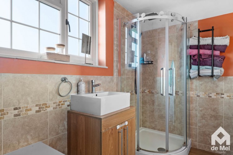 Images for Southam Fields Farm, Meadoway, Bishops Cleeve, Chletenham, GL52