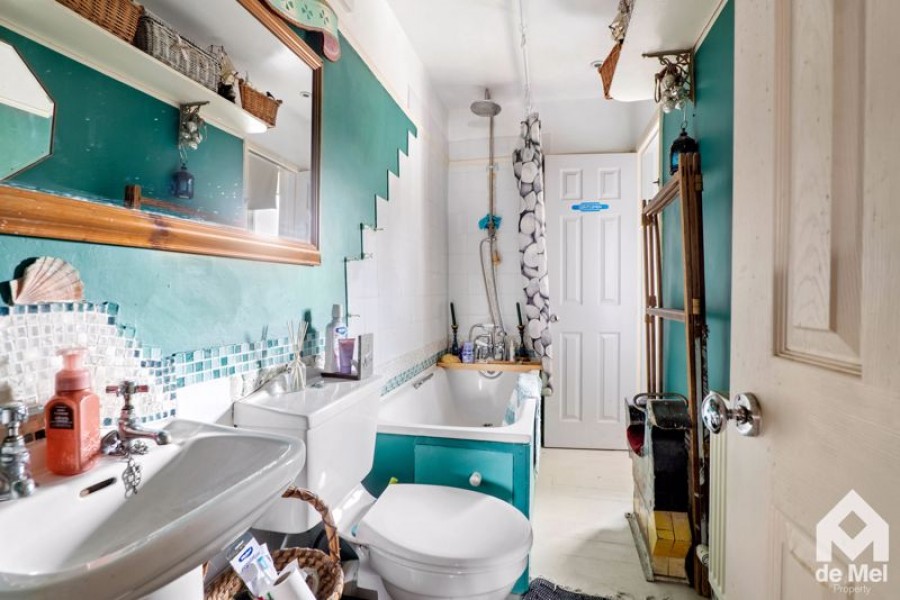 Images for Barnmeadow Road, Winchcombe