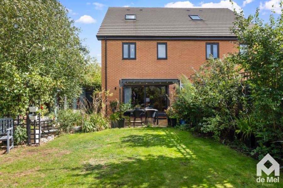 Images for May Hill Drive, Bishops Cleeve