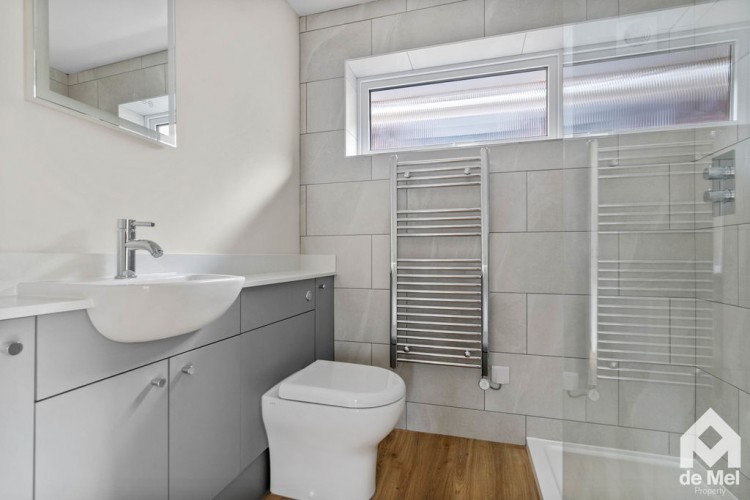 Images for Tensing Road, Cheltenham