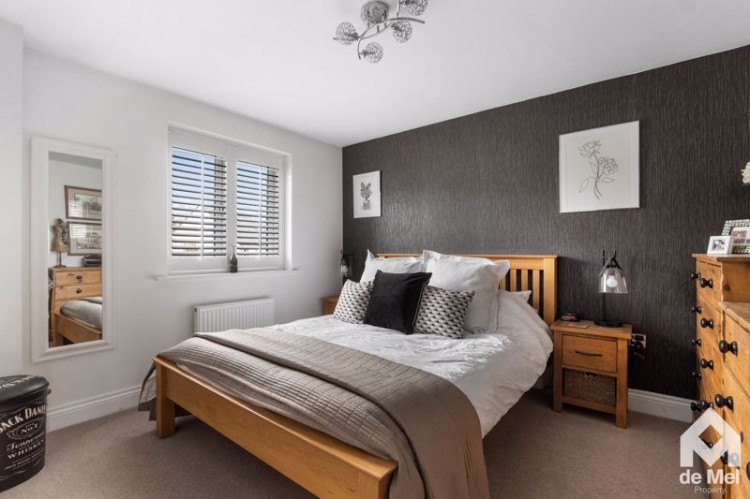 Images for Sandlin Close, Toddington