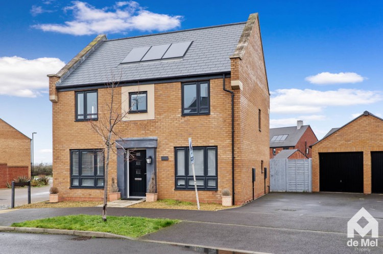 Images for Sapphire Road, Bishops Cleeve, Cheltenham, GL52