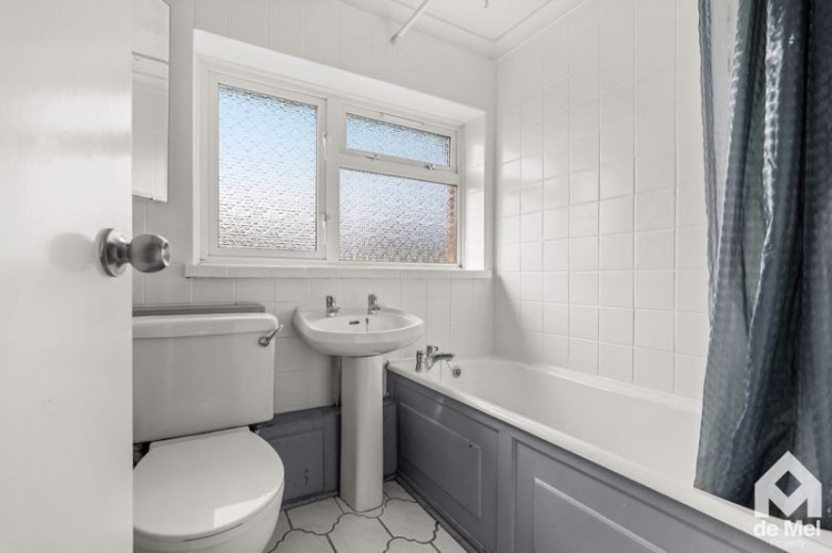 Images for Two Hedges Road, Bishops Cleeve, Cheltenham, GL52