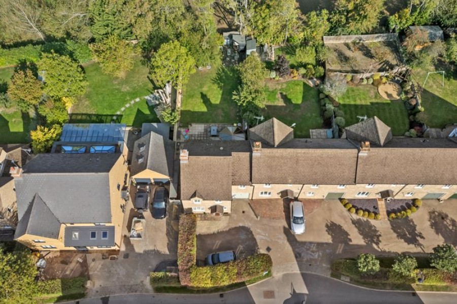 Images for Knapps Crescent, Woodmancote