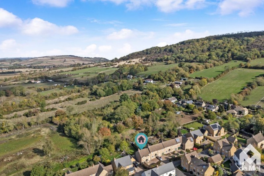 Images for Knapps Crescent, Woodmancote