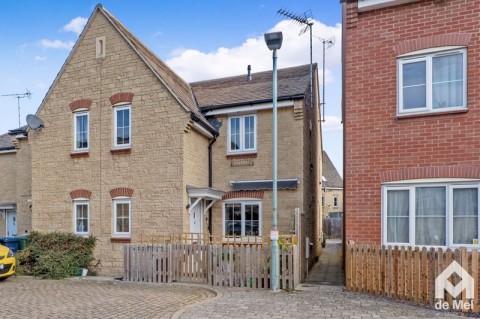 View Full Details for West Way, Bishops Cleeve, Cheltenham, GL52 - EAID:deMelProperty, BID:de Mel Property