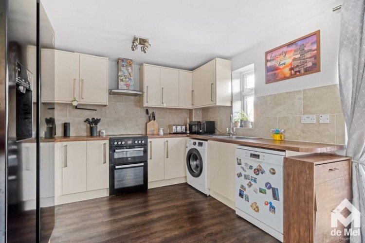 Images for Yew Tree Close, Wyman's Brook, Cheltenham