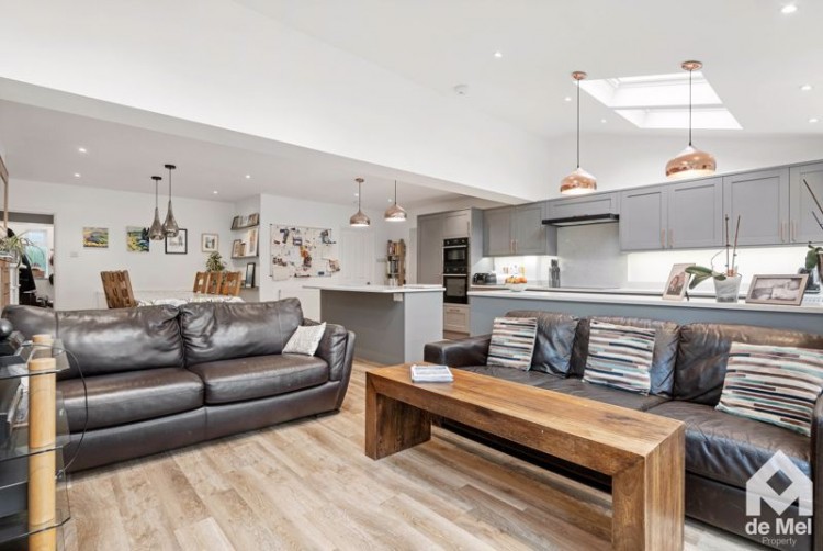 Images for Vineries Close, Cheltenham