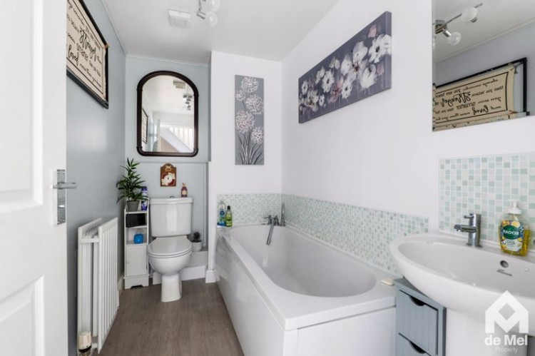 Images for Kingfisher Drive, Cheltenham, GL51