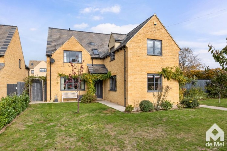 Images for Stow Road, Toddington, Gloucestershire, GL54