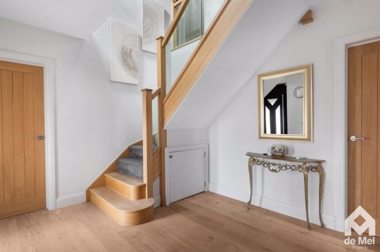 Images for Stow Road, Toddington, Gloucestershire, GL54