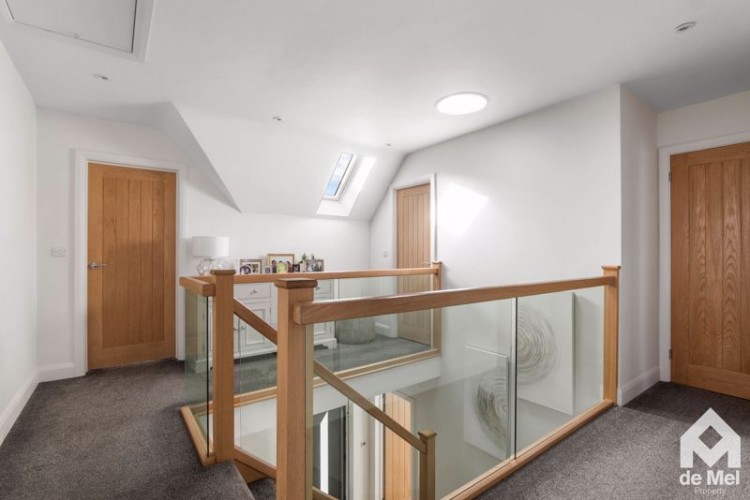 Images for Stow Road, Toddington, Gloucestershire, GL54