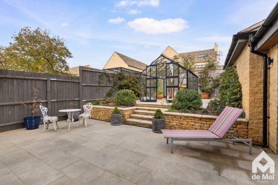 Images for Stow Road, Toddington, Gloucestershire, GL54