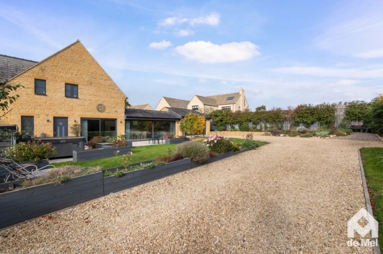 Images for Stow Road, Toddington, Gloucestershire, GL54