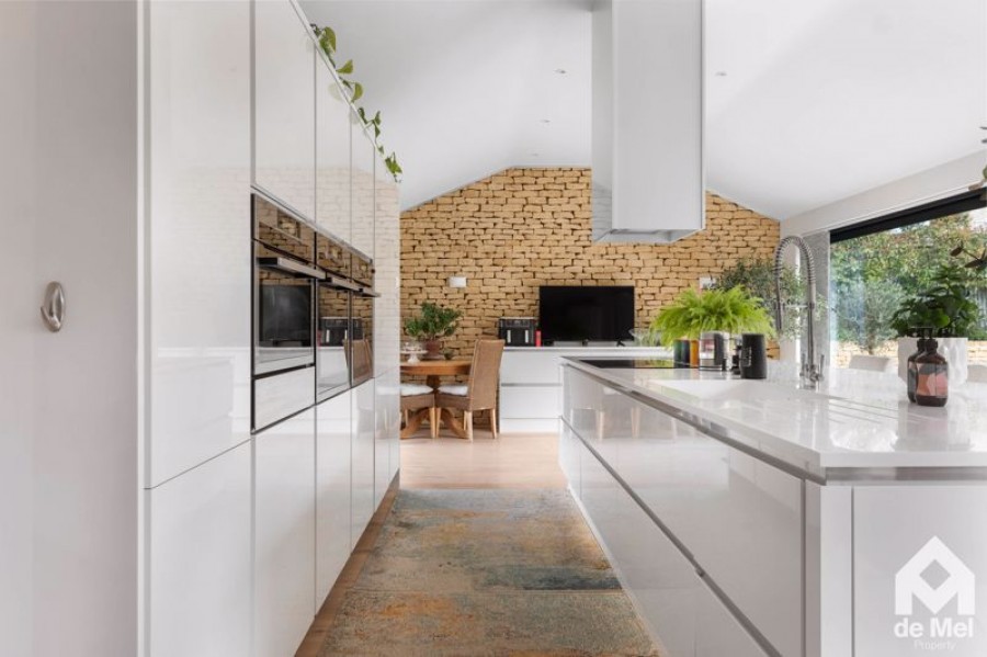 Images for Stow Road, Toddington, Gloucestershire, GL54