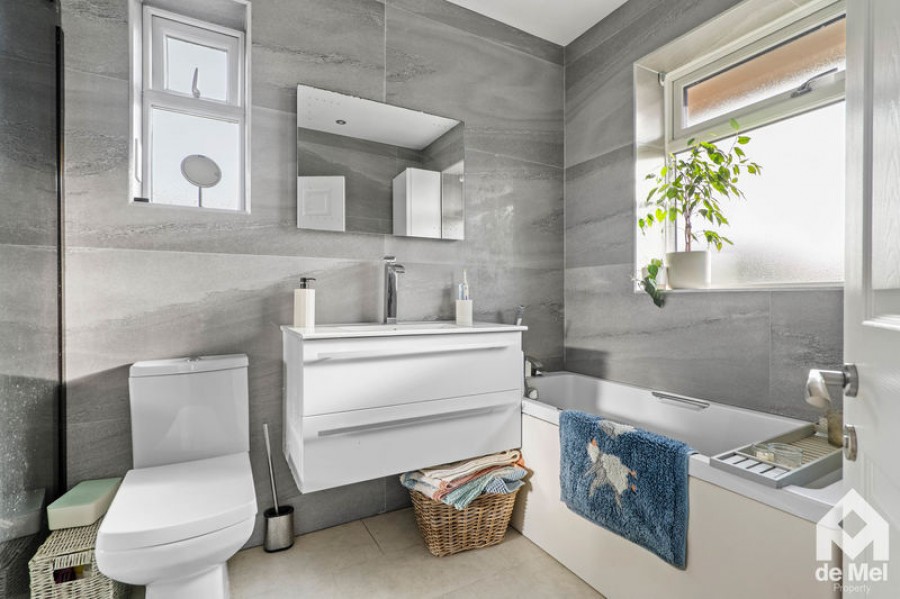 Images for New Barn Lane, Prestbury