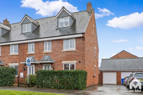 View Full Details for Vale Road, Bishops Cleeve - EAID:deMelProperty, BID:de Mel Property