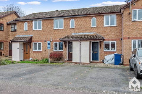 View Full Details for Chiltern Avenue, Bishops Cleeve, Cheltenham, GL52 - EAID:deMelProperty, BID:de Mel Property