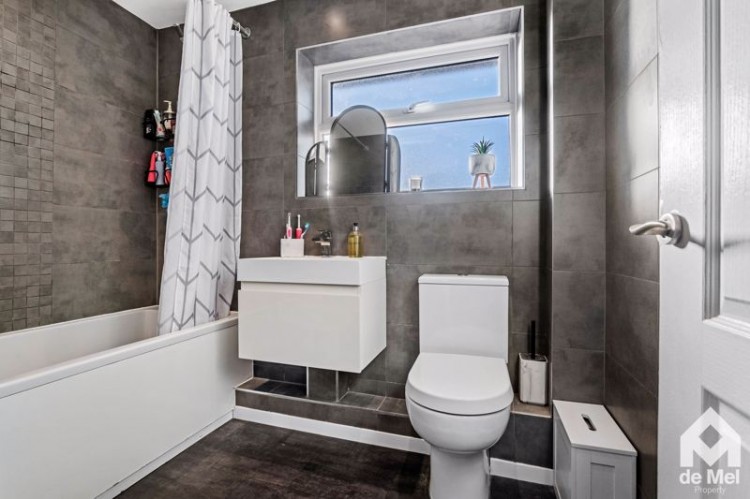 Images for Leadon Close, Brockworth, Gloucestershire, GL3