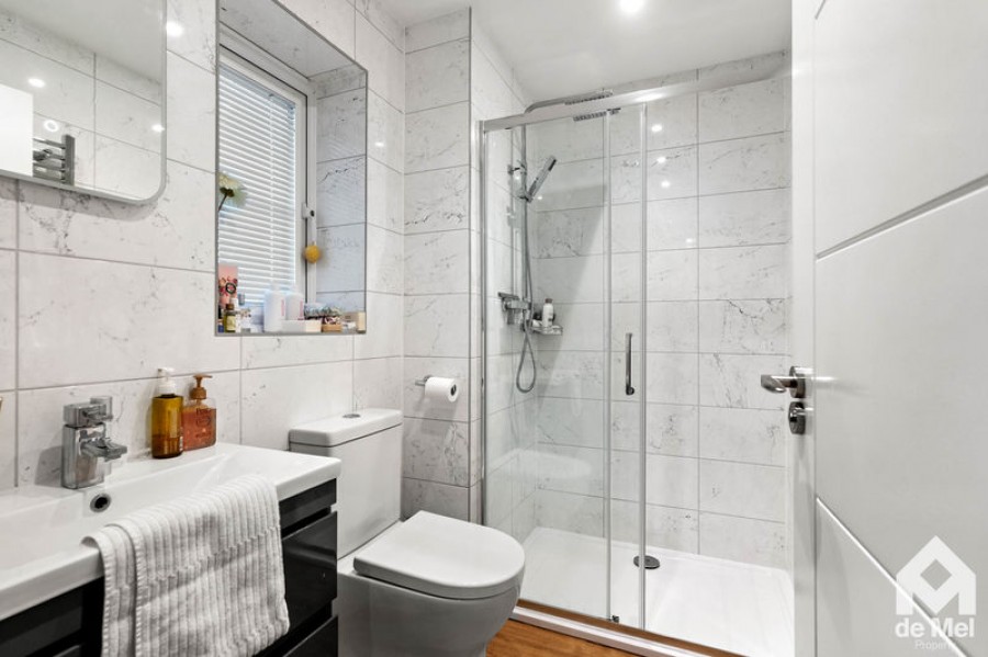 Images for Primrose Close, Bishops Cleeve, Cheltenham, GL52