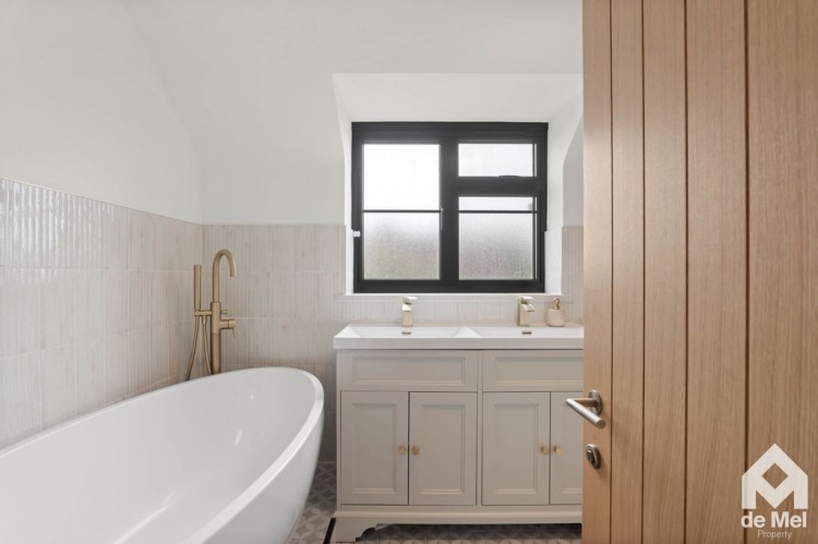 Images for Shutter Lane, Gotherington, Gloucestershire, GL52