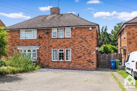 View Full Details for Courtiers Drive, Bishops Cleeve, Cheltenham - EAID:deMelProperty, BID:de Mel Property