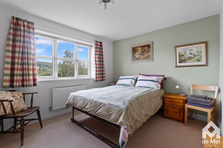 Images for The Finches, Greet