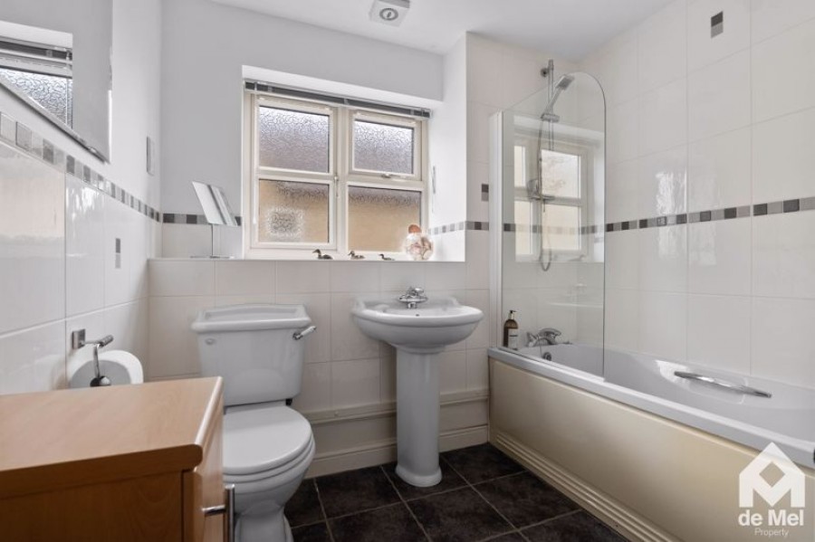 Images for The Finches, Greet