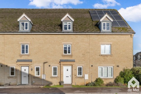 View Full Details for Greenacre Way, Bishops Cleeve, Cheltenham, GL52 - EAID:deMelProperty, BID:de Mel Property