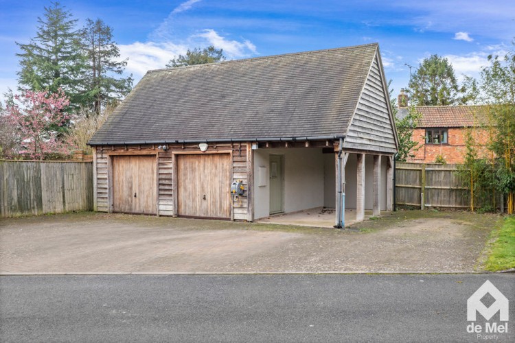 Images for Millers Court, Dean Lane, Stoke Orchard, Gloucestershire, GL52
