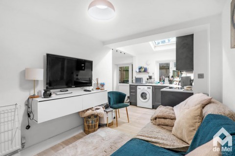 View Full Details for Hales Road, Cheltenham, Gloucestershire, GL52 - EAID:deMelProperty, BID:de Mel Property