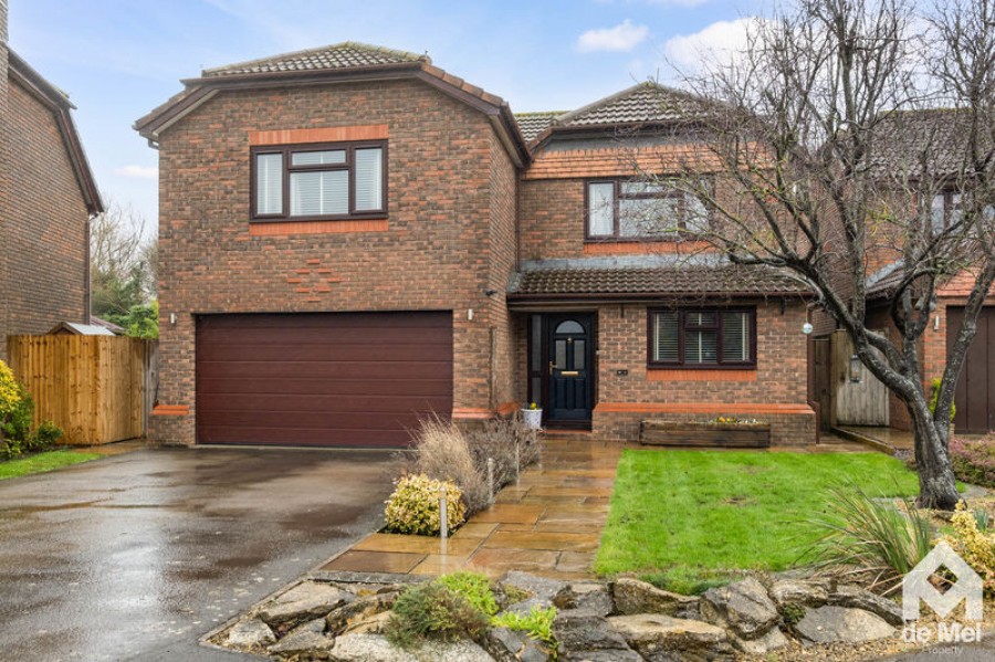 Images for Yarlington Close, Bishops Cleeve, Cheltenham, Gloucestershire, GL52