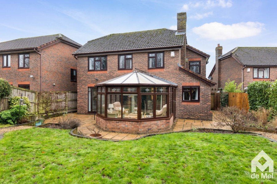 Images for Yarlington Close, Bishops Cleeve, Cheltenham, Gloucestershire, GL52