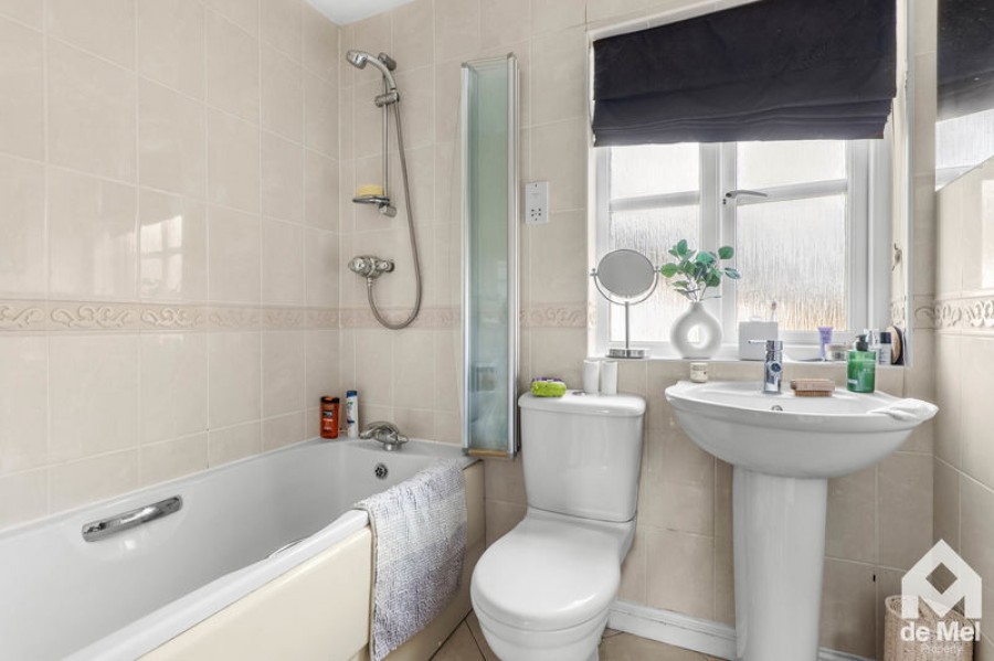 Images for Willett Gardens, Winchcombe