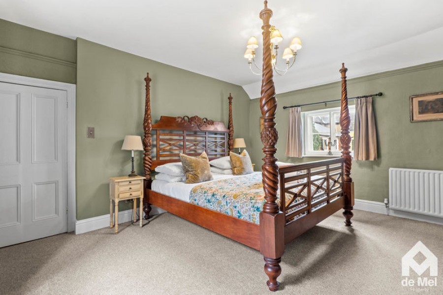 Images for Bull Lane, Winchcombe