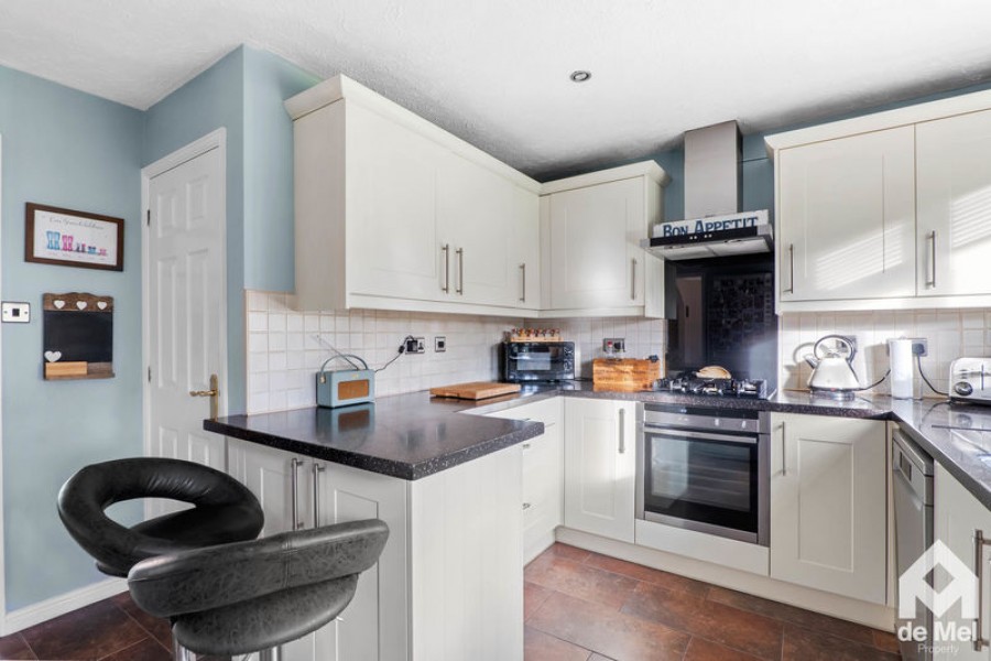 Images for Yarlington Close, Bishops Cleeve, Cheltenham, GL52