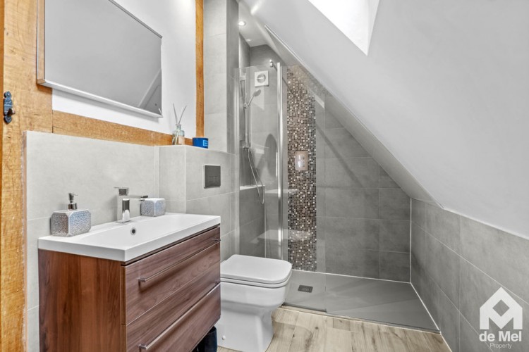 Images for Coopers Hill, Gloucester, Gloucestershire, GL3