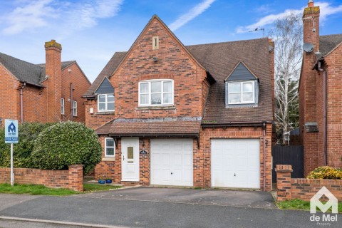 View Full Details for Stoke Road, Bishops Cleeve - EAID:deMelProperty, BID:de Mel Property