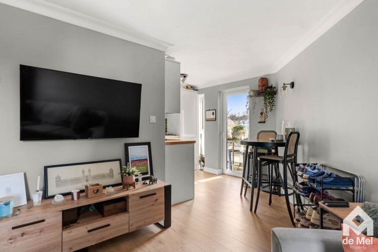 Images for Berekley Court, High Street, Cheltenham, GL52