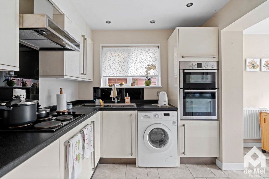 Images for Selborne Road, Bishops Cleeve, Cheltenham, GL52