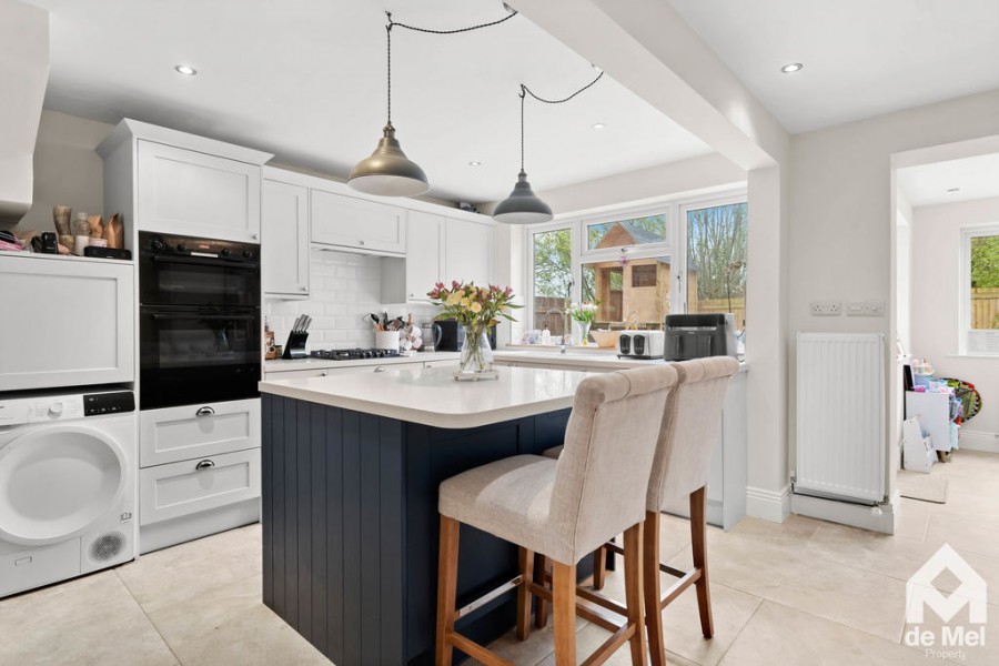 Images for Appleton Avenue, The Reddings