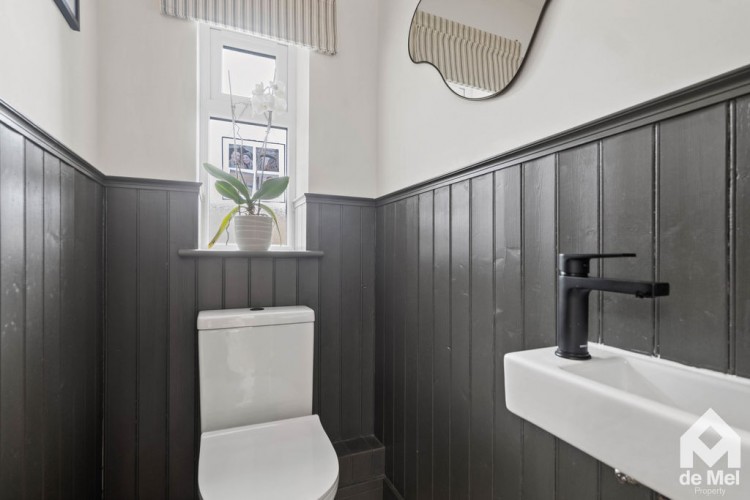 Images for Harveys Lane, Winchcombe