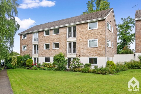View Full Details for Oak Lodge, The Park, Cheltenham, GL50 - EAID:deMelProperty, BID:de Mel Property