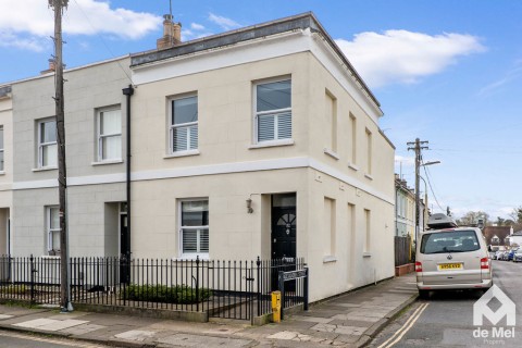 View Full Details for Princes Road, Cheltenham, GL50 2UR - EAID:deMelProperty, BID:de Mel Property