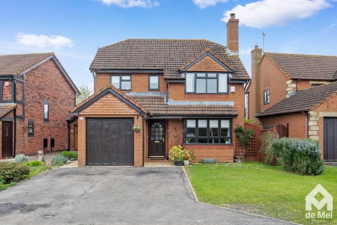 View Full Details for Vilverie Mead, Bishops Cleeve, Cheltenham - EAID:deMelProperty, BID:de Mel Property